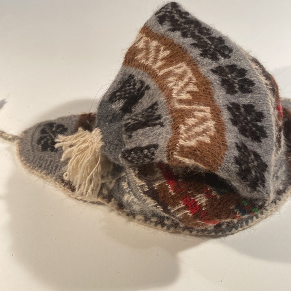 ❗️SALE❗️Knitted cap with ear flaps - Picture 3 of 6